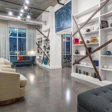 Modern 2 Bed Getaway Steps From Tropicana Field Sankt Petersburg Exterior foto